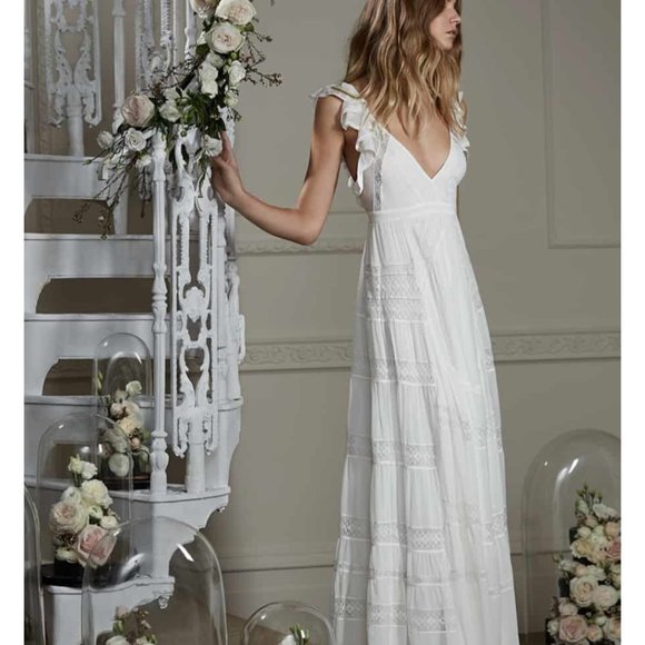 BNWT Needle and Thread bridal dress - Picture 3 of 5